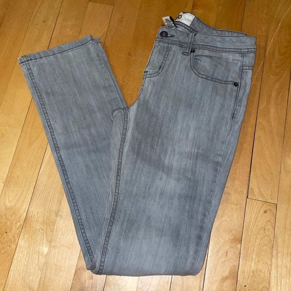 Women's SO Grey Straight Leg Jeans Size - 7